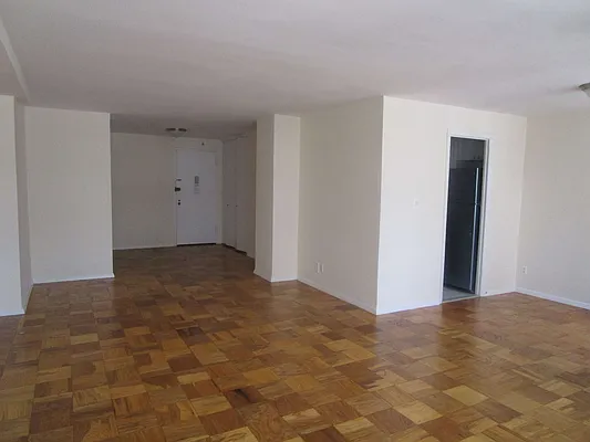 Rented by City & Suburban | media 4