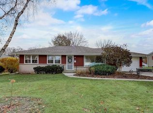 227 E Pierron St, Port Washington, WI 53074