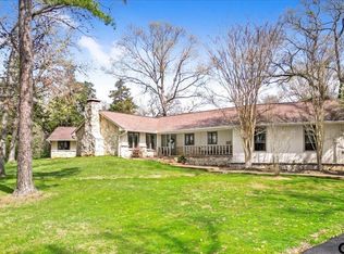 19005 Oakbrook Rd, Tyler, TX 75703