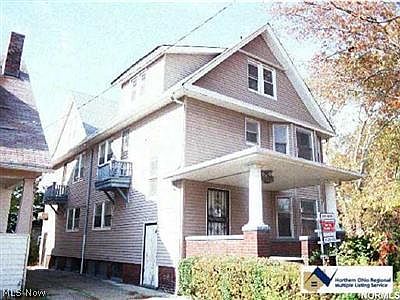 1st image of 1130 E 125th St