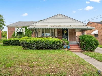 322 Saint Matthew St, Petersburg, VA, 23803