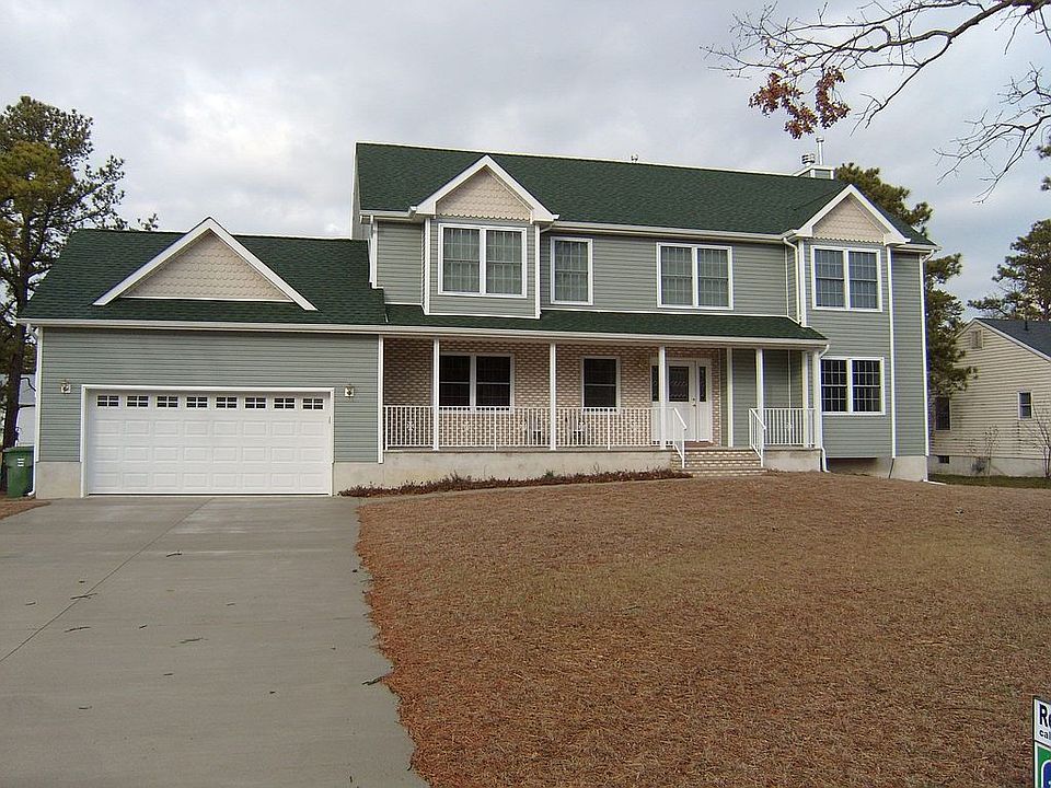 All New and ready to move in!