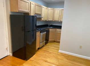 222 Hanover St #4, Boston, MA 02113