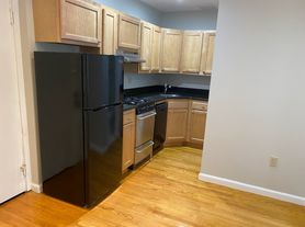 222 Hanover St, Boston, MA