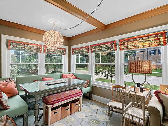5th image of 233 Forest Park Blvd