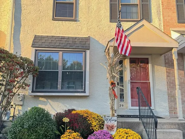 39 Ruth Rd, Brookhaven, PA 19015