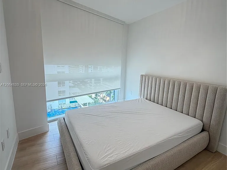 90 NE 32nd St #1012 — Photo 18