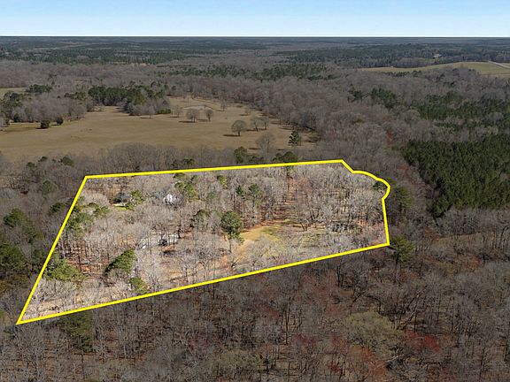 2nd image of 1174 Bear Creek Rd