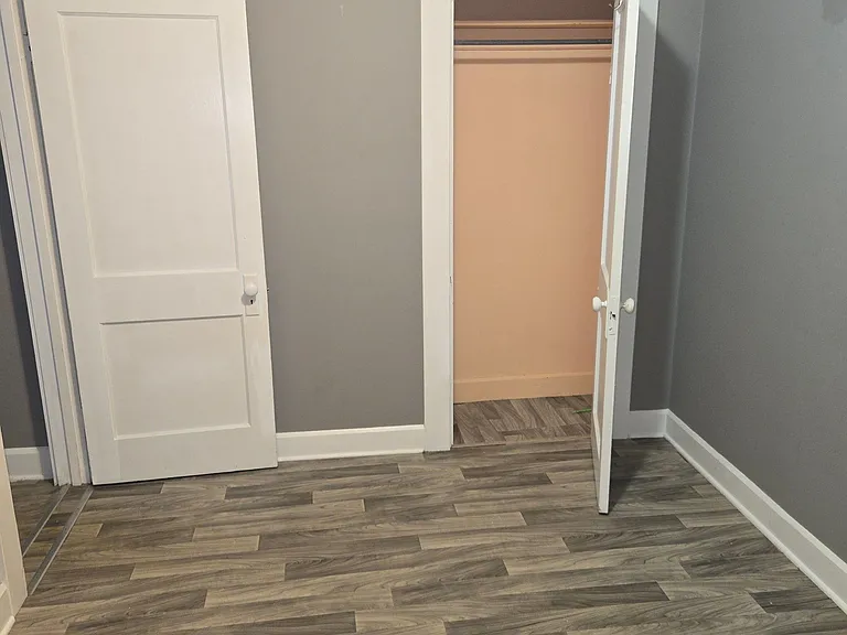1654 Wakefield Ave #2 — Photo 6