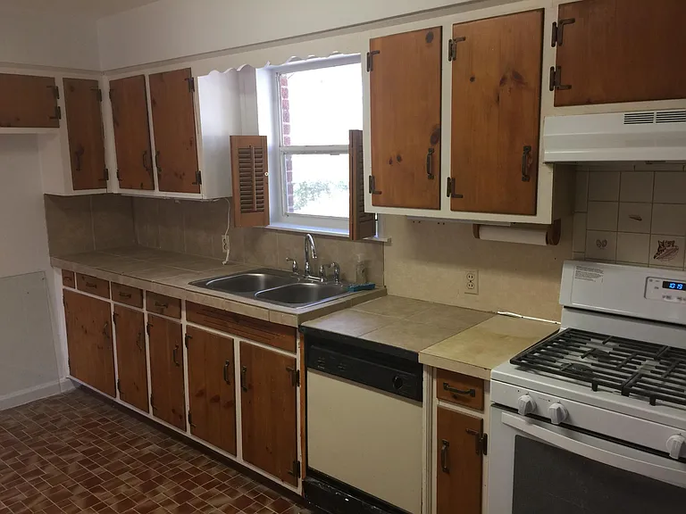 1836 Hill Hedge Dr — Photo 11