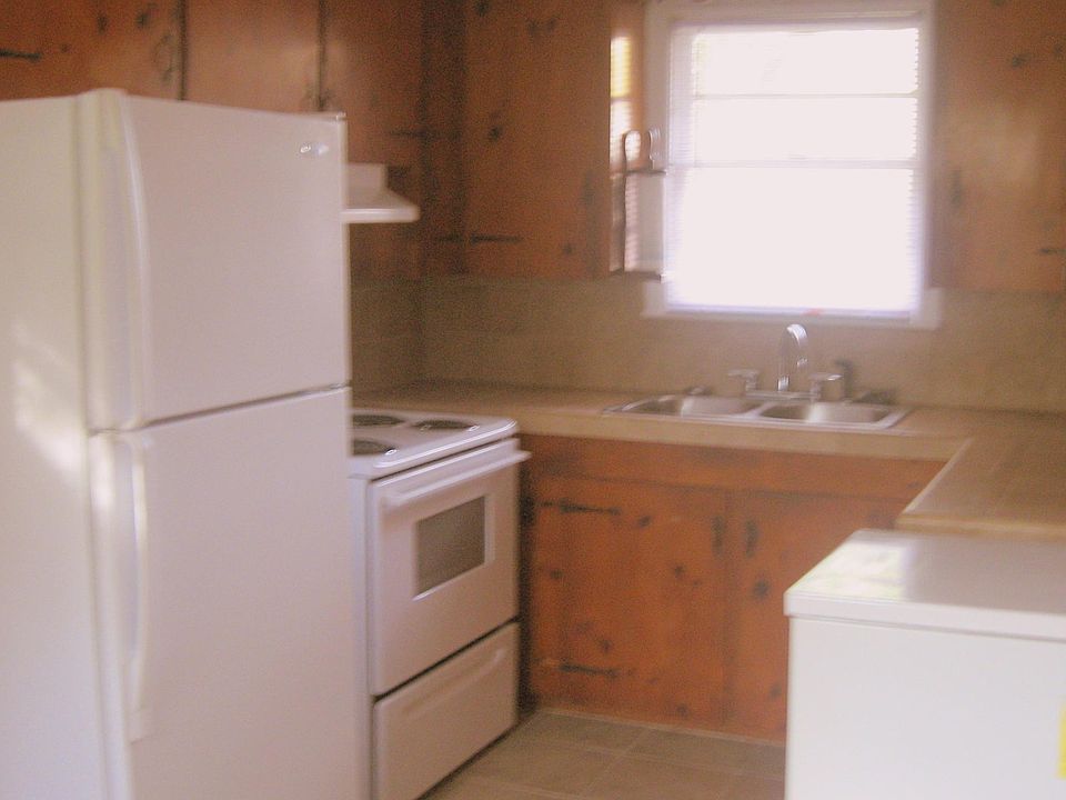 2nd image of 320 Prospect St #322