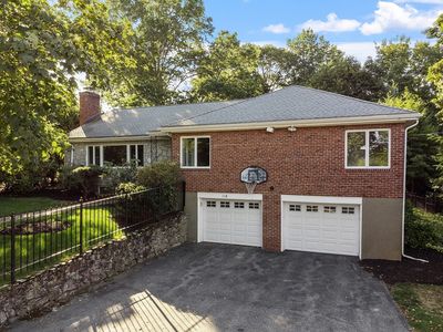 119 Oak Hill St, Newton, MA, 02459