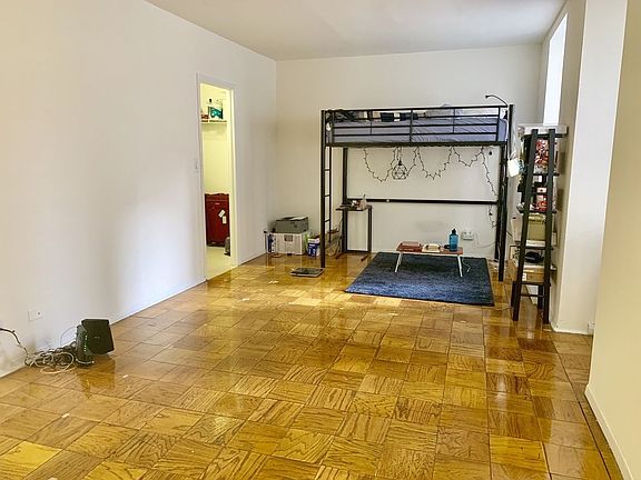 2nd image of 50 W 34th St #613A
