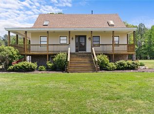 9717 Robin Rd, Disputanta, VA 23842