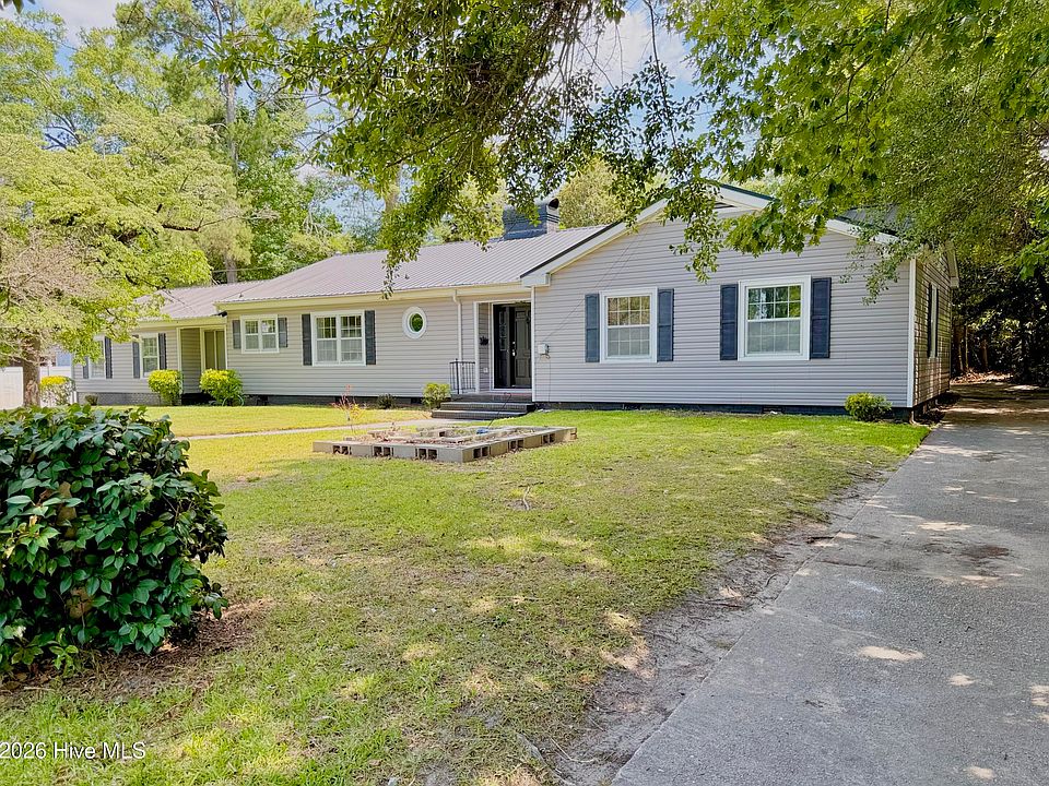 1st image of 403 Wilson Avenue