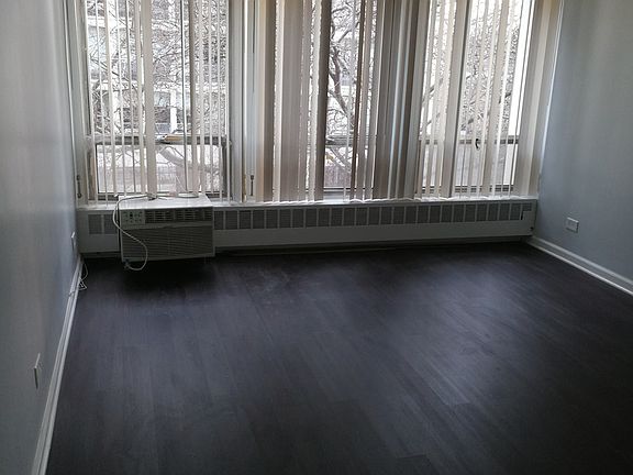 3rd image of 1451 E 55th St #304N