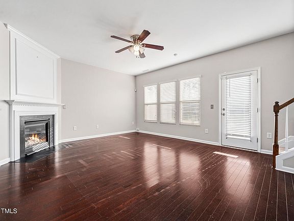 4th image of 4007 Tilton Dr