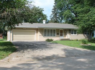 710 W Ohio St, Lenox, IA 50851
