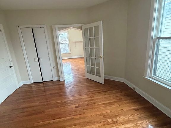 5th image of 189-191 Grant Ave #2