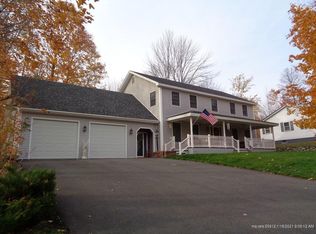 42 Western Ave, East Millinocket, ME 04430