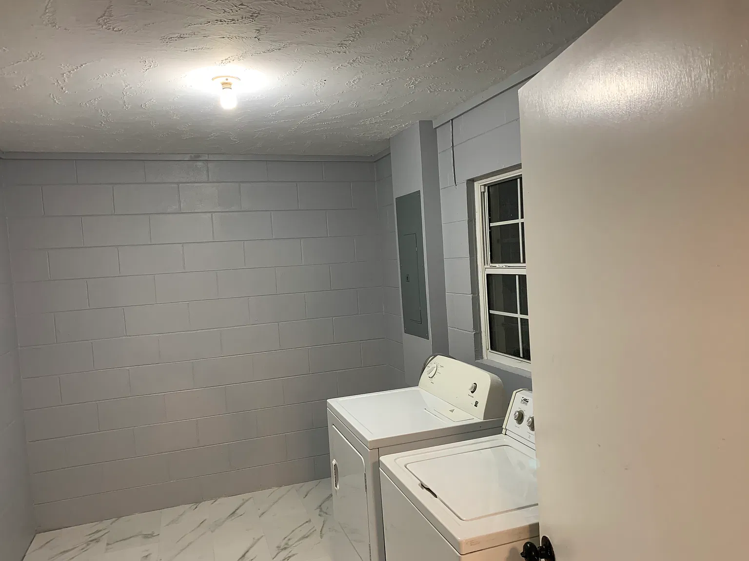 3 bed, 1435 sqft, $850 — Photo 1