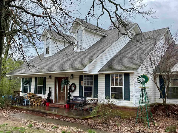 289 Skyline Dr, Clarksville, AR 72830