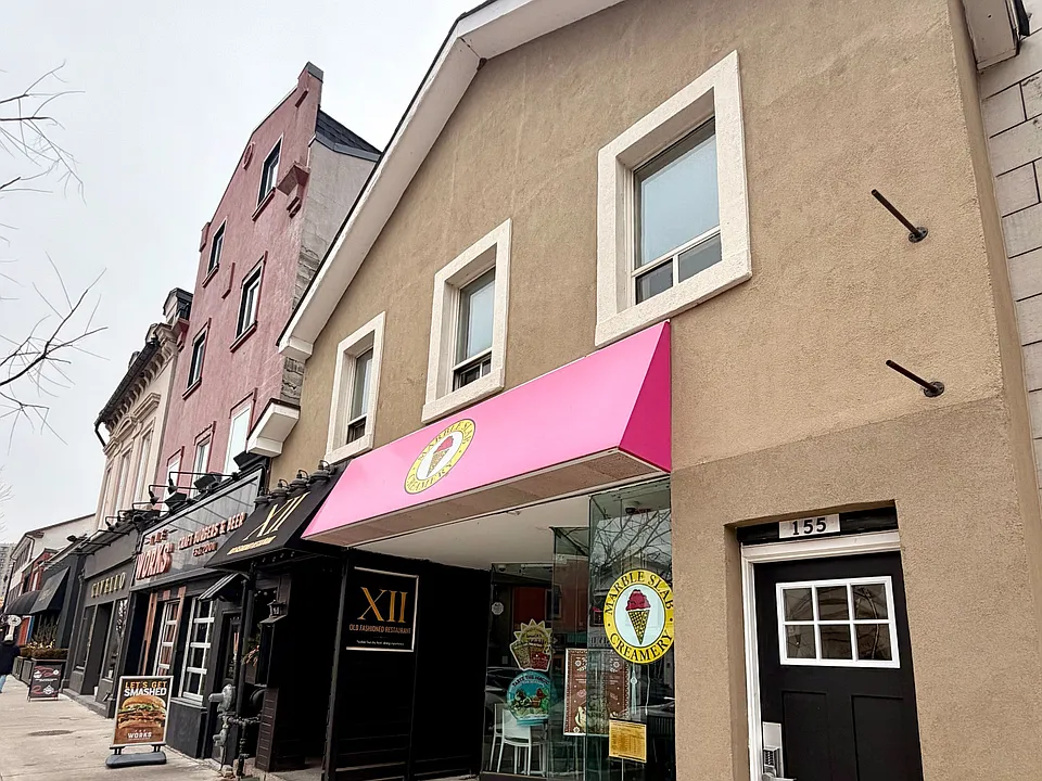 155 Lakeshore Rd E #3