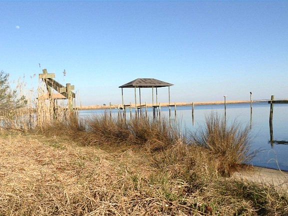 3rd image of 3765 Mackey Cove Dr