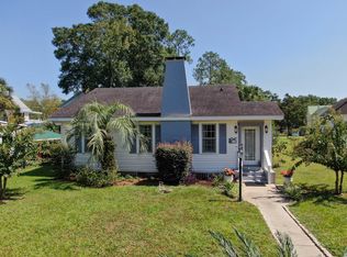 13 Clay St, Defuniak Springs, FL 32435