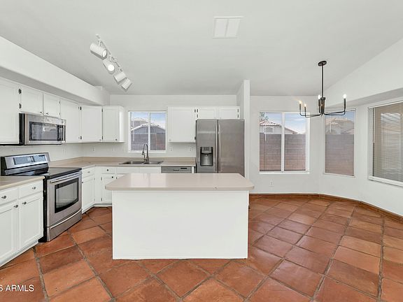 4th image of 2706 N 122ND Avenue