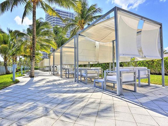 5th image of 10275 Collins Ave APT 116