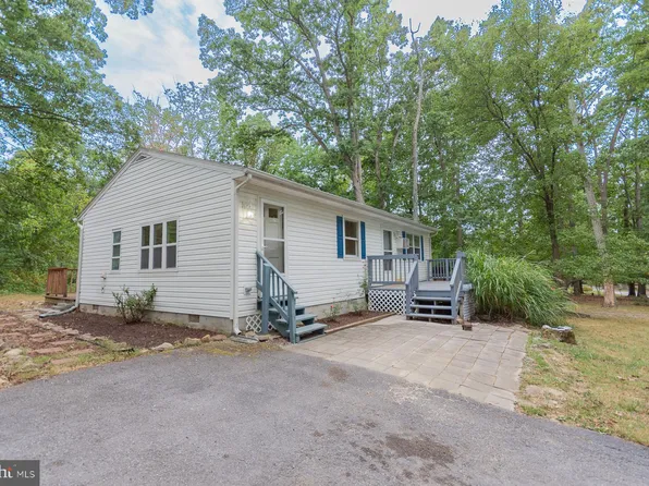 132 Whippoorwill Ln, Harpers Ferry, WV 25425