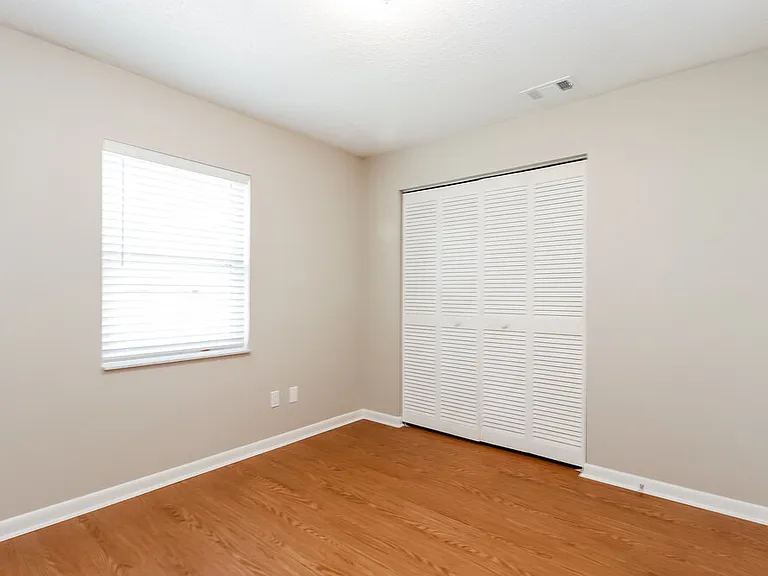23200 Whitney Pl — Photo 13