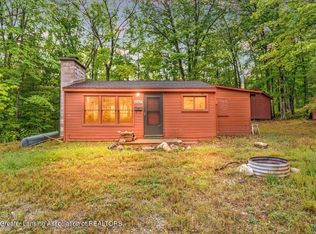 6421 King Rd, Lewiston, MI 49756