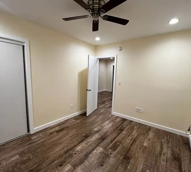 6401 S Victoria Ave — Photo 12