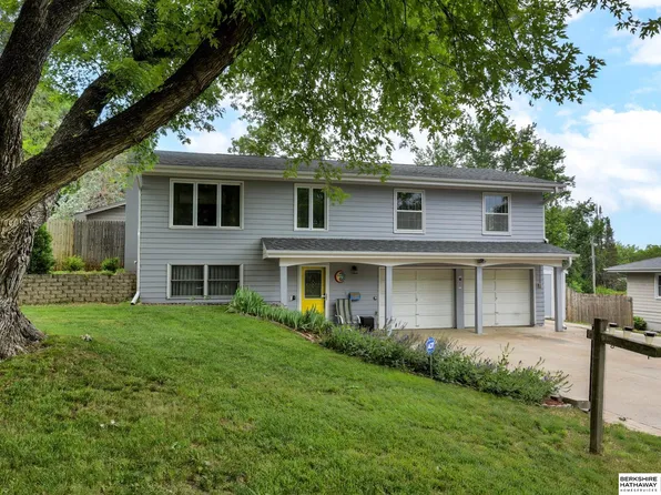 8455 Orchard Ave, Omaha, NE 68127