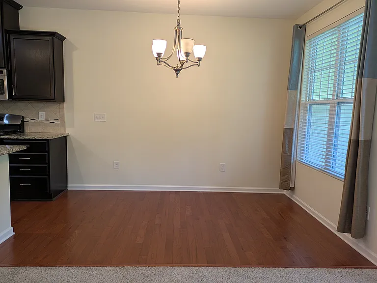 743 Treviso Ln — Photo 5