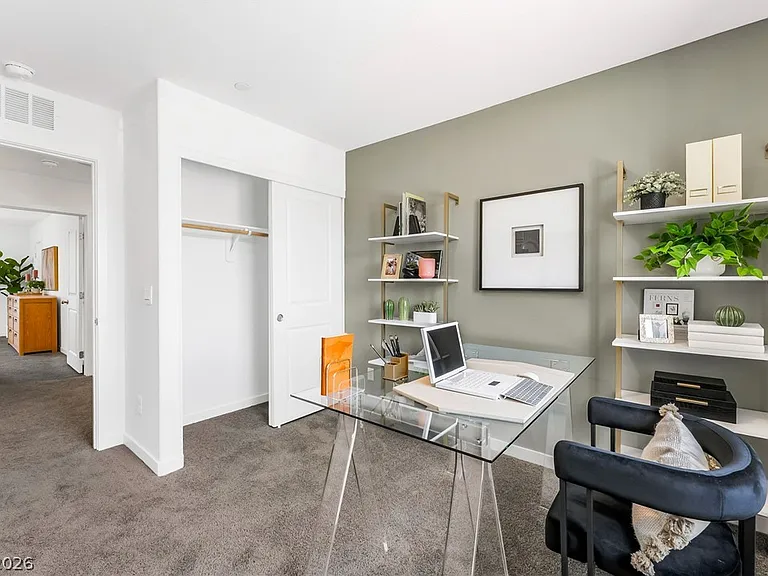 903 Rosy Starling St — Photo 30