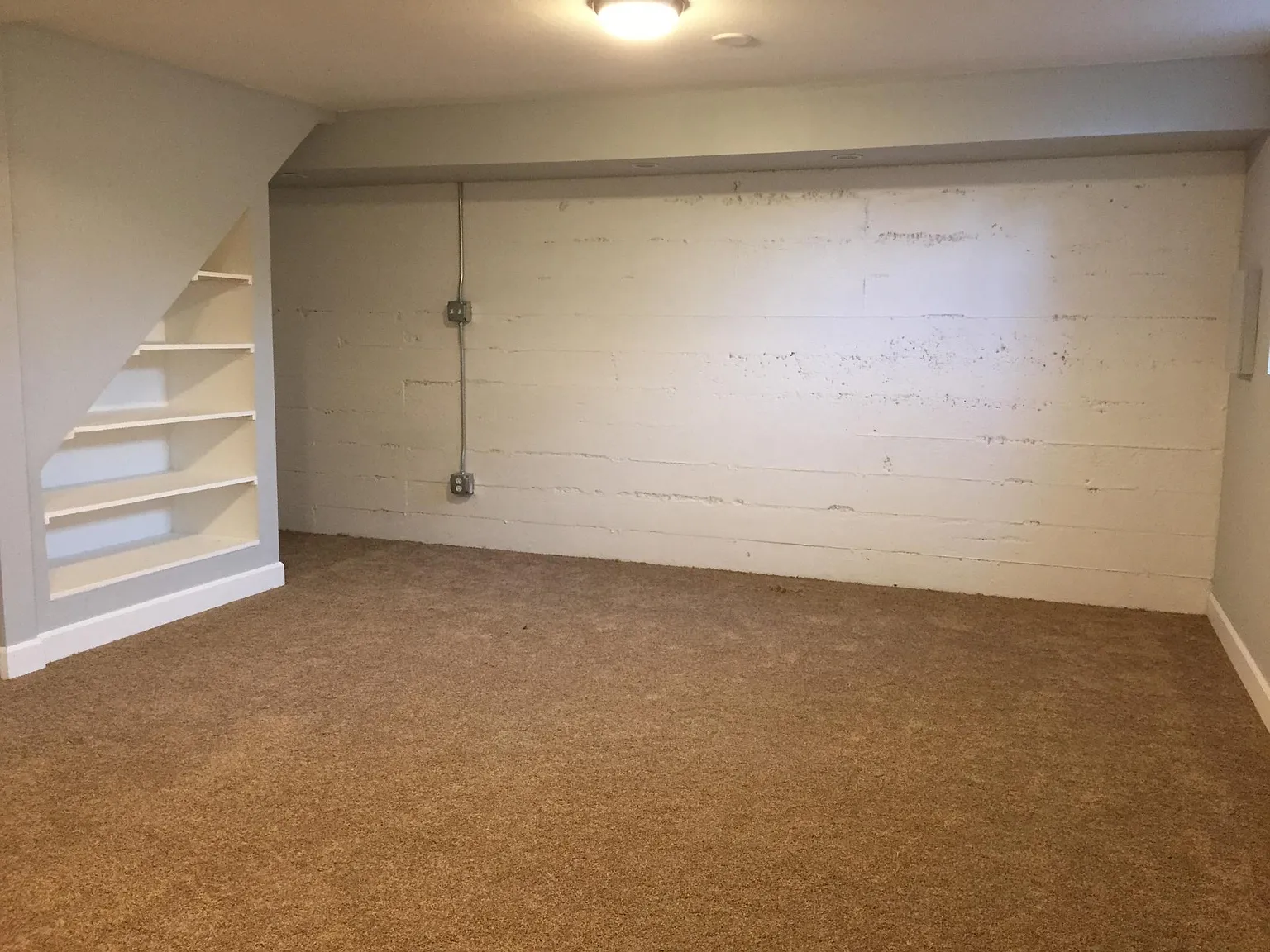 2 bed, 1200 sqft, $1,500 — Photo 3