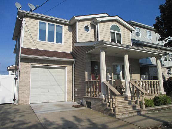 2nd image of 77 Piave Ave