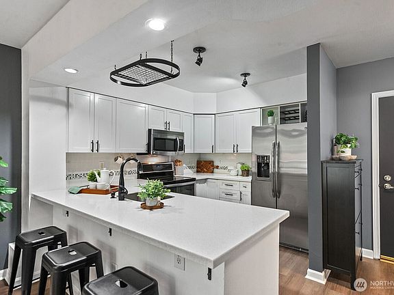 5th image of 1525 NW 57th Street #216