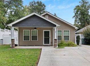 80 Thompson Ave, Walhalla, SC 29691