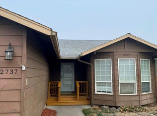 2737 SW Quartz Ave, Redmond, OR 97756