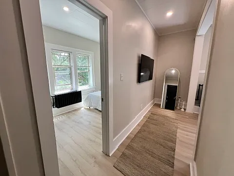 1946 E Main St #12 — Photo 9