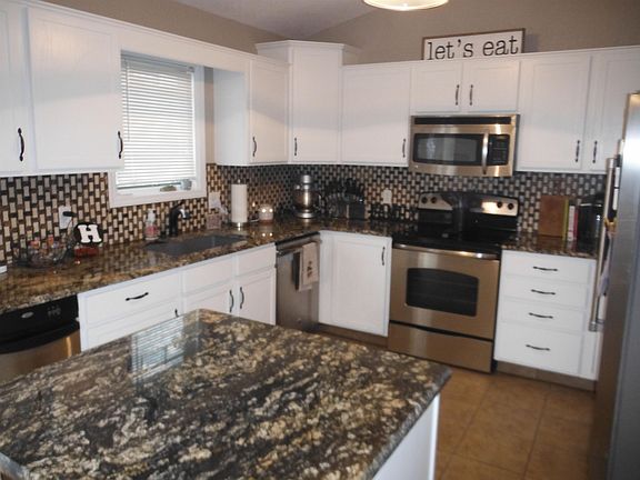 5th image of 234 Steamboat Dr