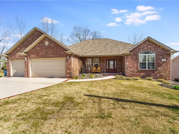 7 Slifer Dr, Bella Vista, AR 72714