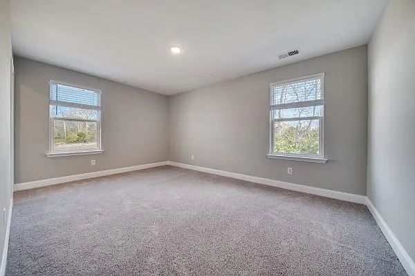 1398 Wentworth Dr — Photo 24