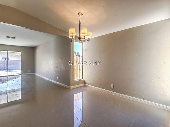 4th image of 6426 Pawlow Ave