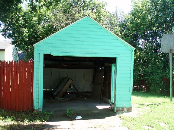 5th image of 507 Sherwood Ave