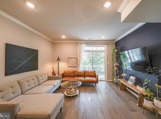 23266 Southdown Manor Ter UNIT 112, Ashburn, VA 20148